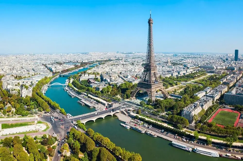 Where to buy weed in Paris, France